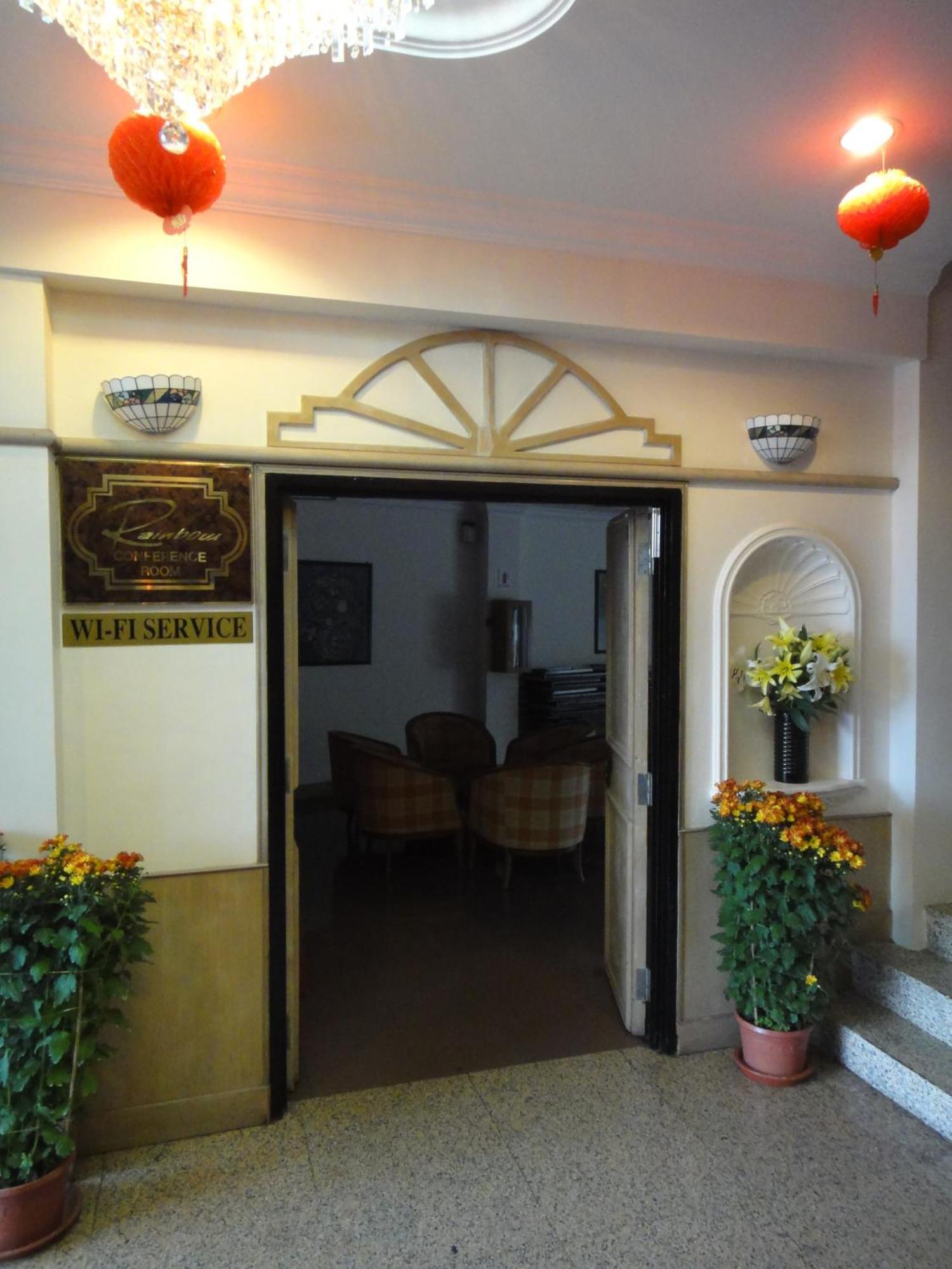 Hotel Rainbow Cameron Highlands Exterior photo